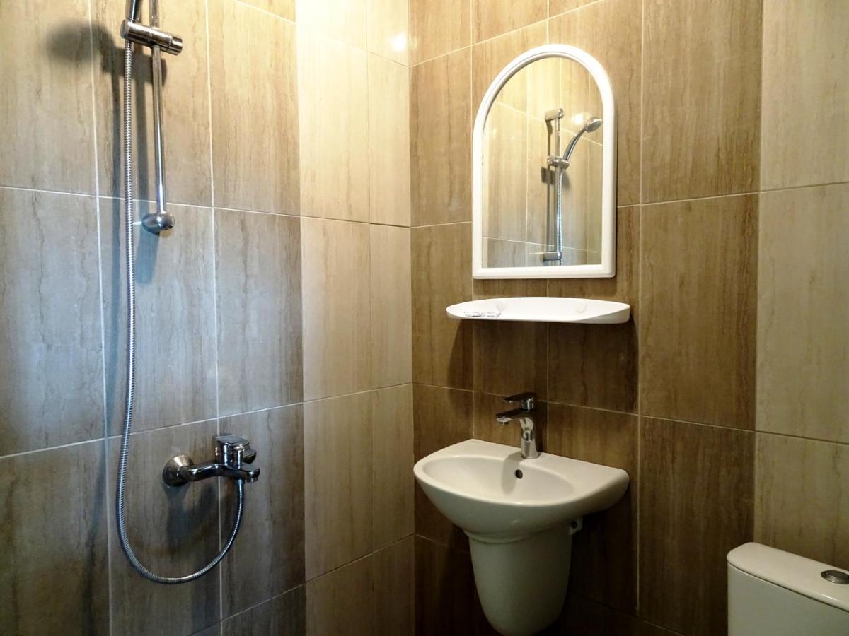 קרנבו Hotel Niko מראה חיצוני תמונה